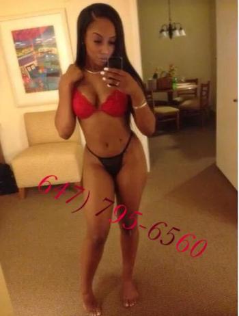 , 20 Latino/Hispanic female escort, Ottawa
