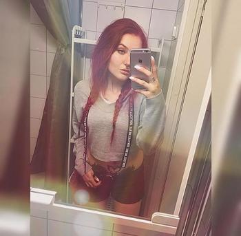 , 23  female escort, Ottawa