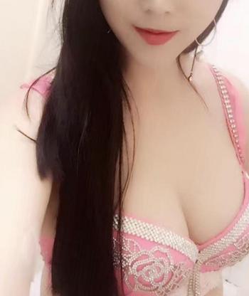 , 23  female escort, Ottawa