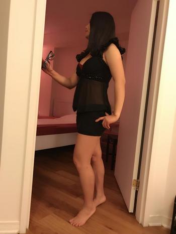 , 24 Asian female escort, Ottawa