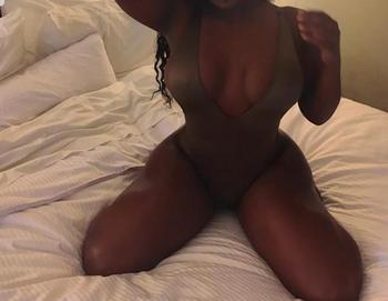 , 22  female escort, Ottawa