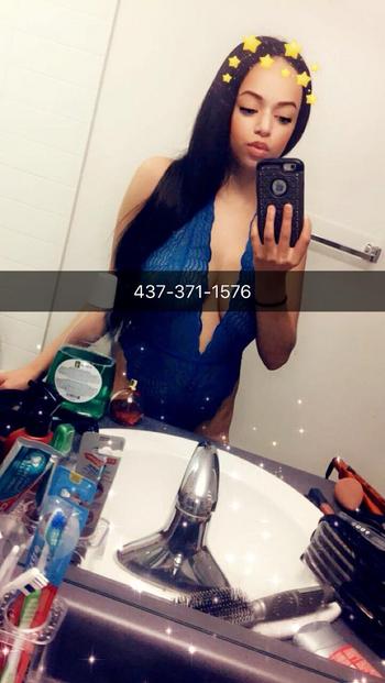, 19 Latino/Hispanic female escort, Ottawa
