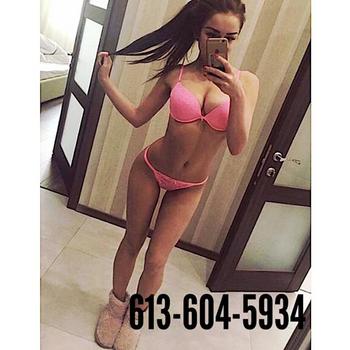, 20  female escort, Ottawa