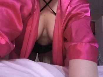 , 22 European female escort, Ottawa