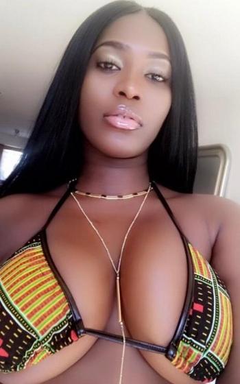 , 22  female escort, Ottawa