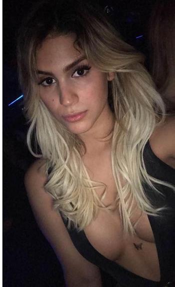 , 22  female escort, Ottawa