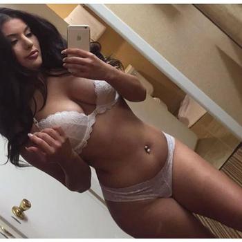 , 22  female escort, Ottawa