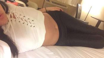 , 21  female escort, Ottawa