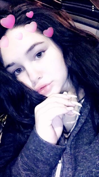, 20  female escort, Ottawa