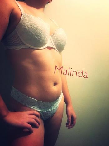 , 22  female escort, Ottawa