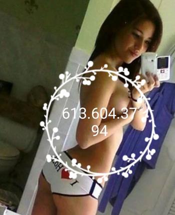 , 21  female escort, Ottawa