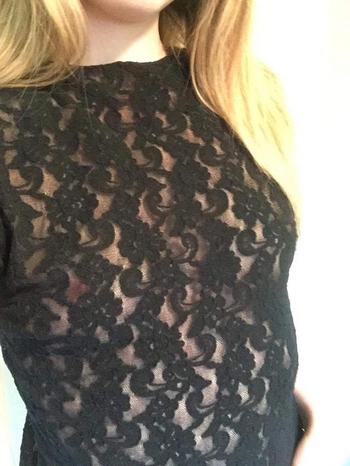 , 22  female escort, Ottawa