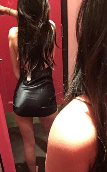 , 23  female escort, Ottawa