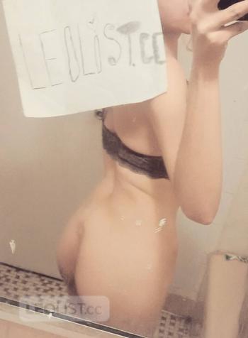 Bella Lovee, 26 Middle Eastern female escort, Ottawa