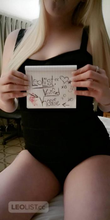 Kelly banxx, 23 Caucasian/White female escort, Ottawa
