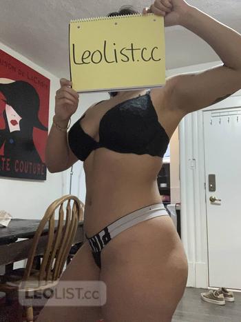 Tinaalatina, 21 Latino/Hispanic female escort, Ottawa
