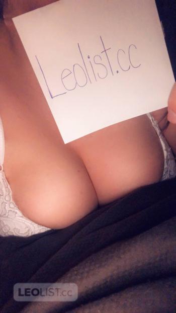 Jessyca Right, 22 Caucasian/White female escort, Ottawa