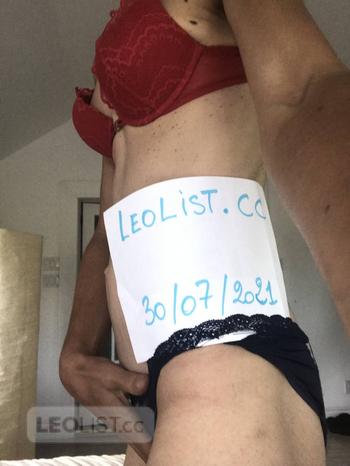 bisouxbisoux, 35 Caucasian/White female escort, Ottawa