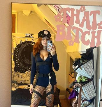 Rose, 26 Asian female escort, Ottawa