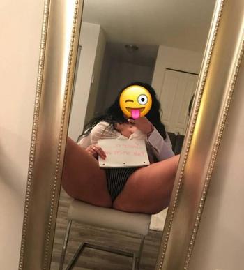 Kate, 26 Caucasian female escort, Ottawa