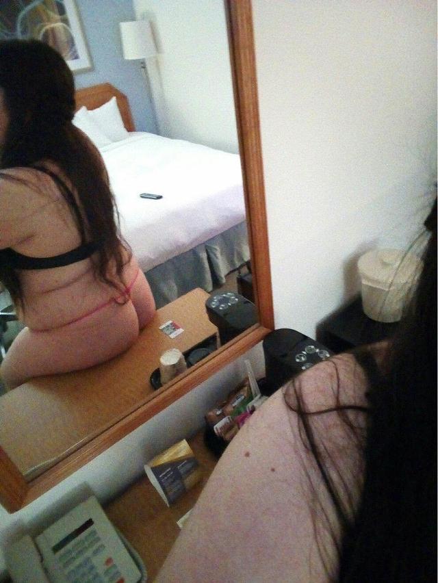 escort photo 0